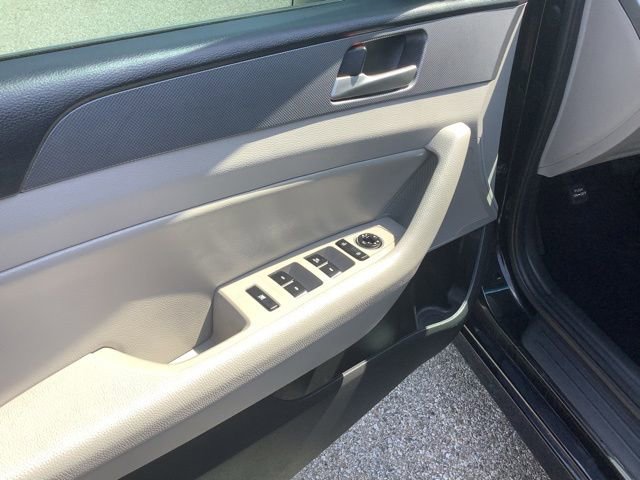 Used 2018 Hyundai Sonata SEL FWD image 19