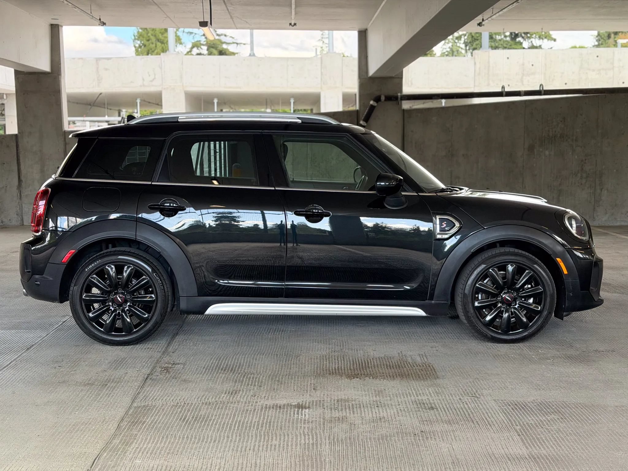 Used 2023 MINI Cooper Countryman S FWD image 4