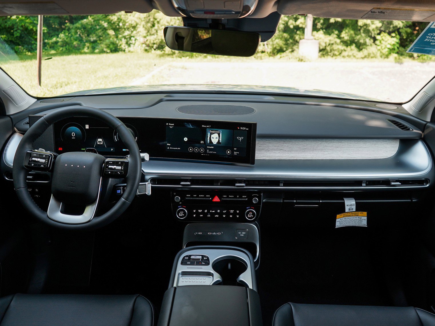 New 2026 Hyundai Ioniq 9 SEL image 12