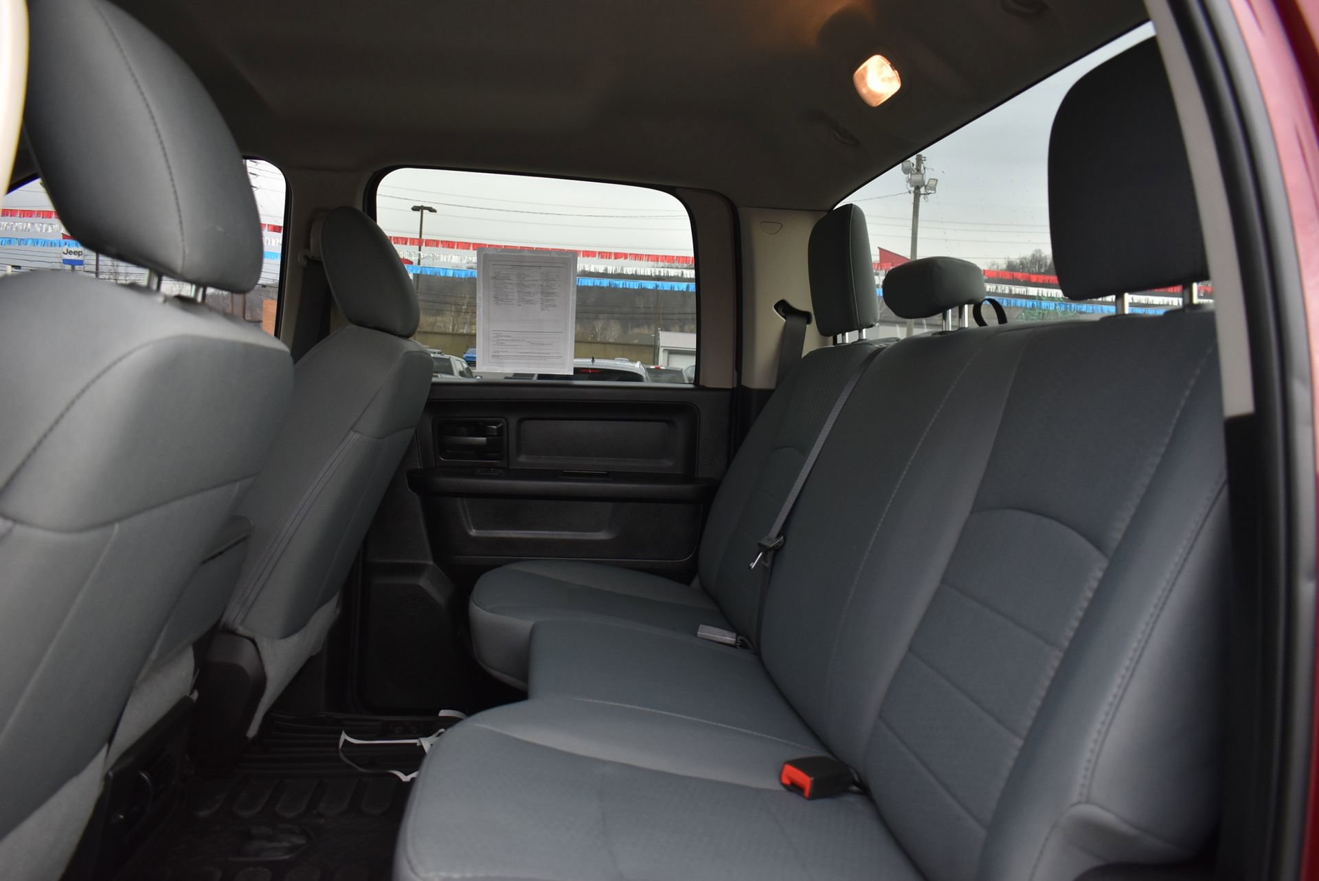 Used 2018 RAM 2500 Tradesman w/ Chrome Appearance Group image 16