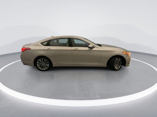 Used 2015 Hyundai Genesis 3.8 RWD image 9