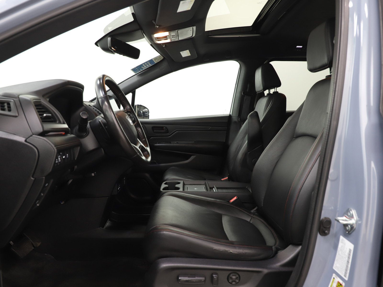 Used 2025 Honda Odyssey Sport-L image 24