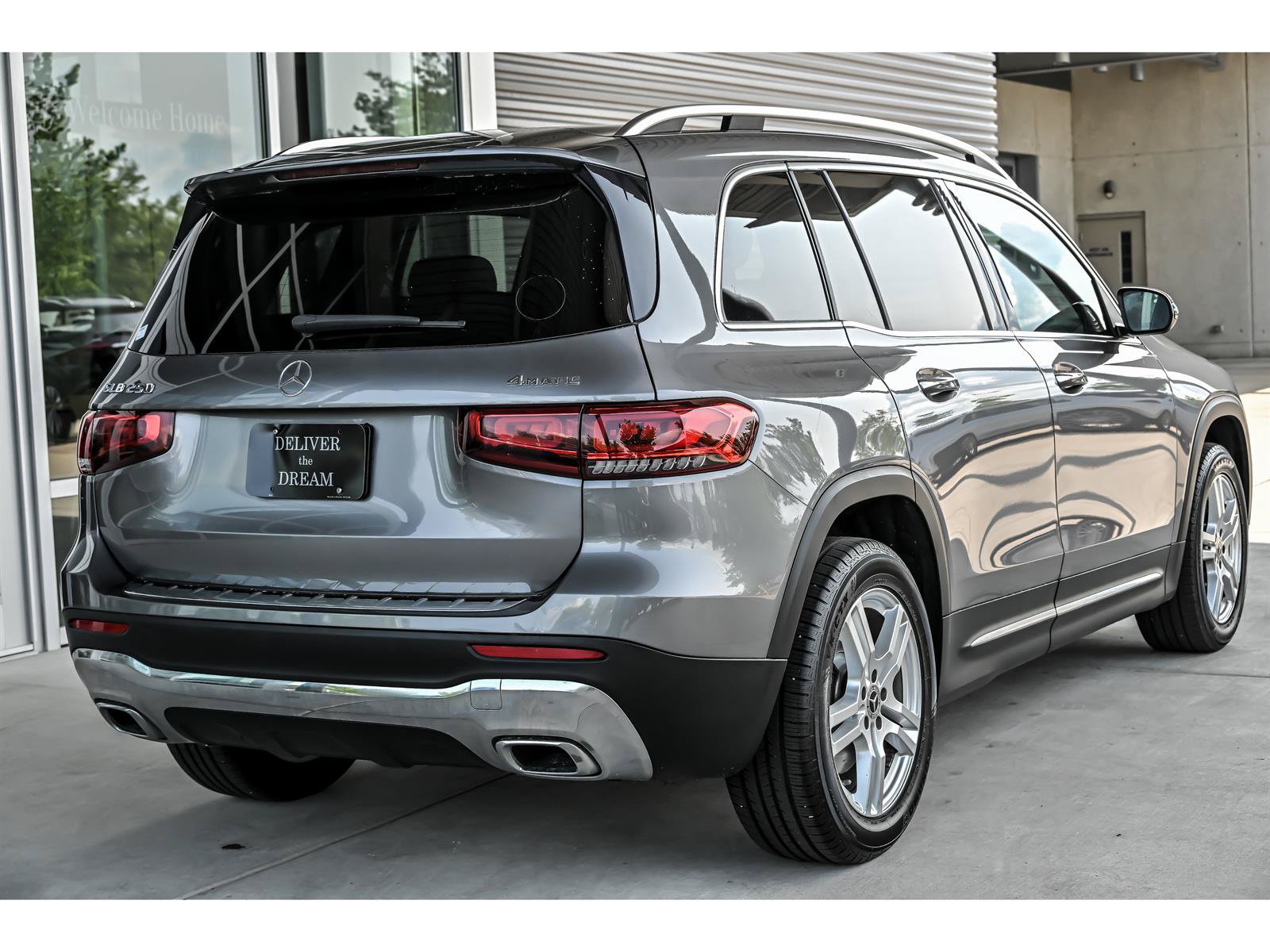 Certified 2021 Mercedes-Benz GLB 250 4MATIC image 8