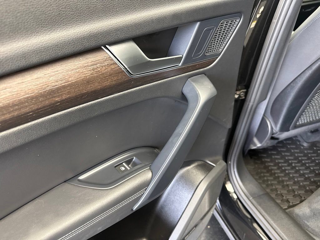 Certified 2023 Audi Q5 2.0T Premium Plus AWD/4WD image 19