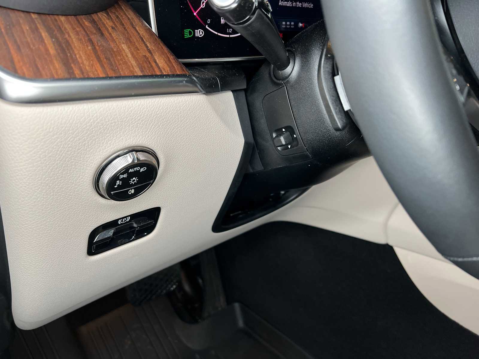 Certified 2026 Mercedes-Benz GLC 300 4MATIC image 27