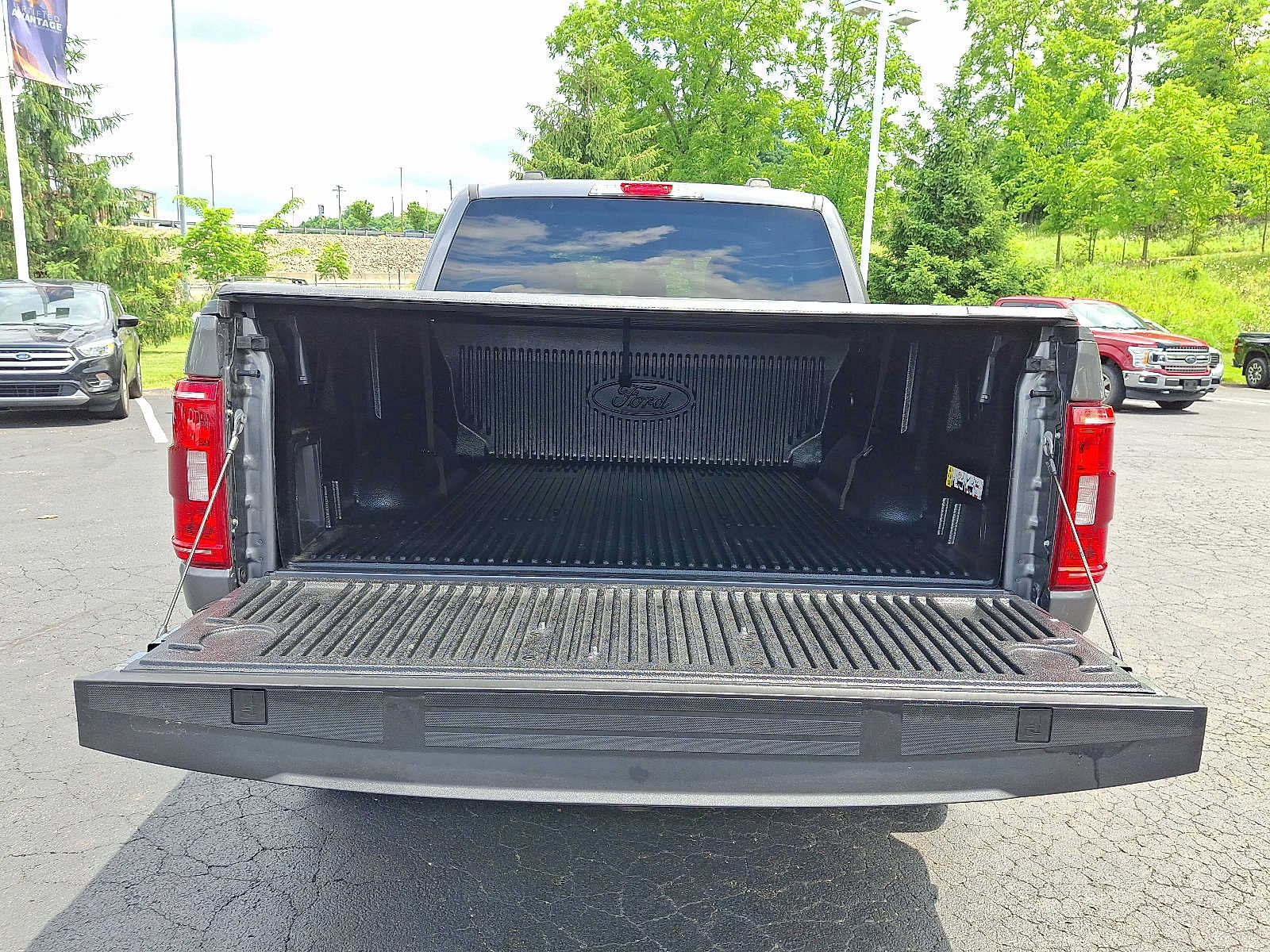Used 2021 Ford F150 XLT w/ Equipment Group 302A High AWD/4WD image 28