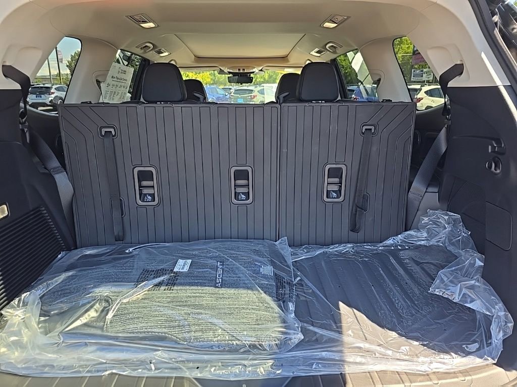 New 2025 Subaru Ascent Bronze Edition w/ Popular Package #2 image 17
