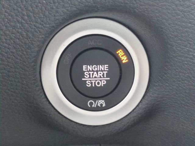 New 2026 Chrysler Pacifica Select FWD image 27