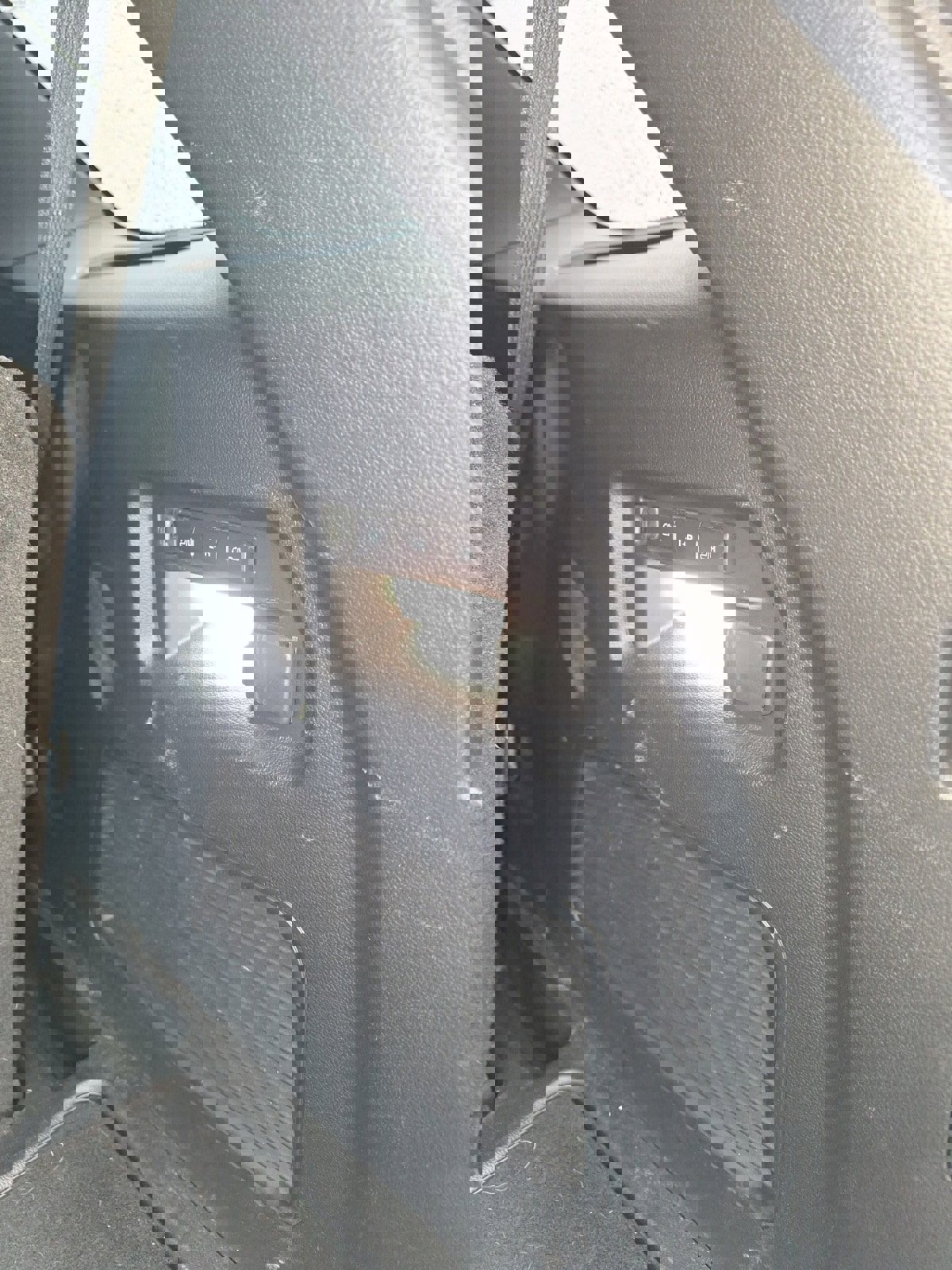 Certified 2022 Ford Explorer Platinum w/ Equipment Group 601A image 8