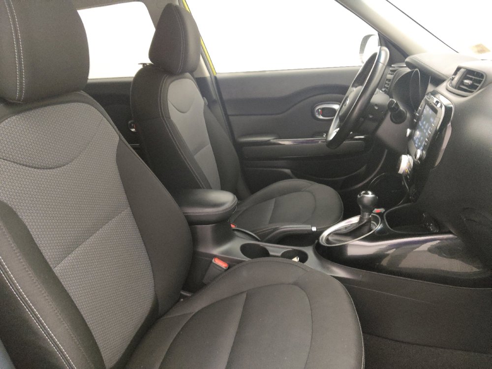 Used 2019 Kia Soul + w/ Audio Package image 21