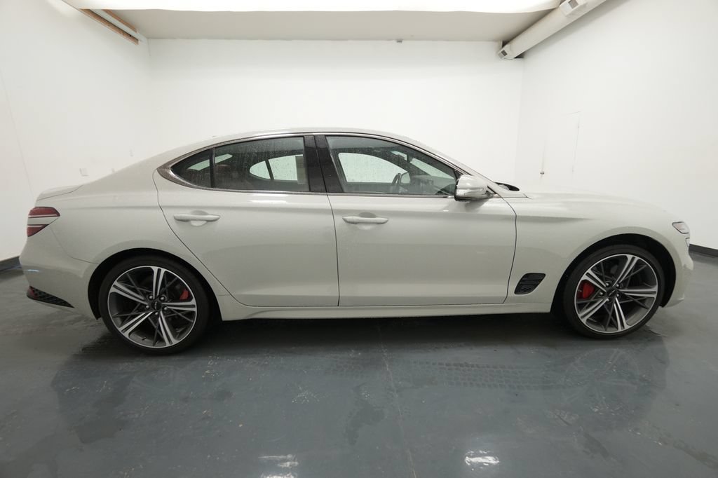 Used 2025 Genesis G70 2.5T w/ Sport Prestige Package AWD/4WD image 9