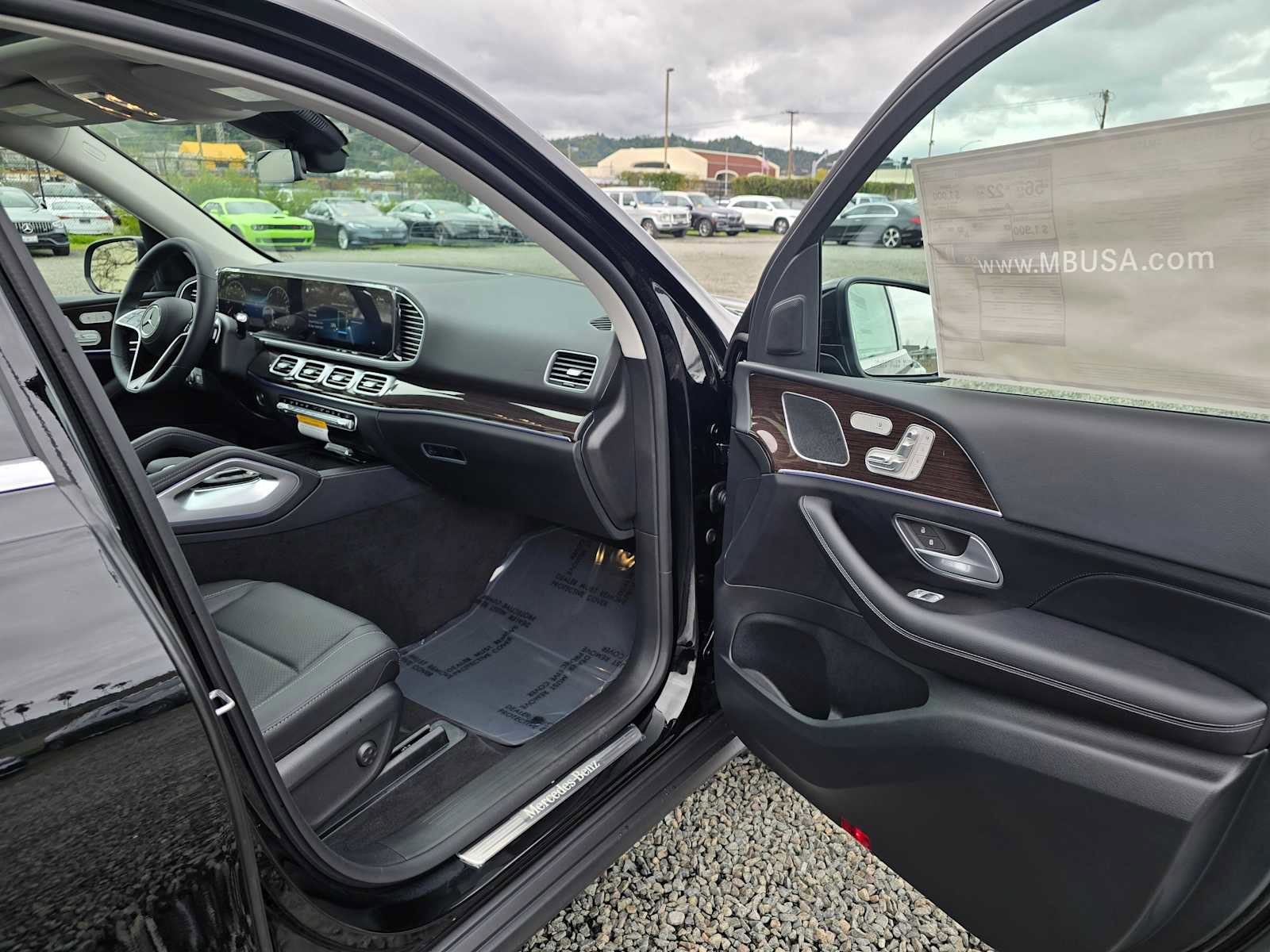 New 2026 Mercedes-Benz GLE 450e 4MATIC image 12