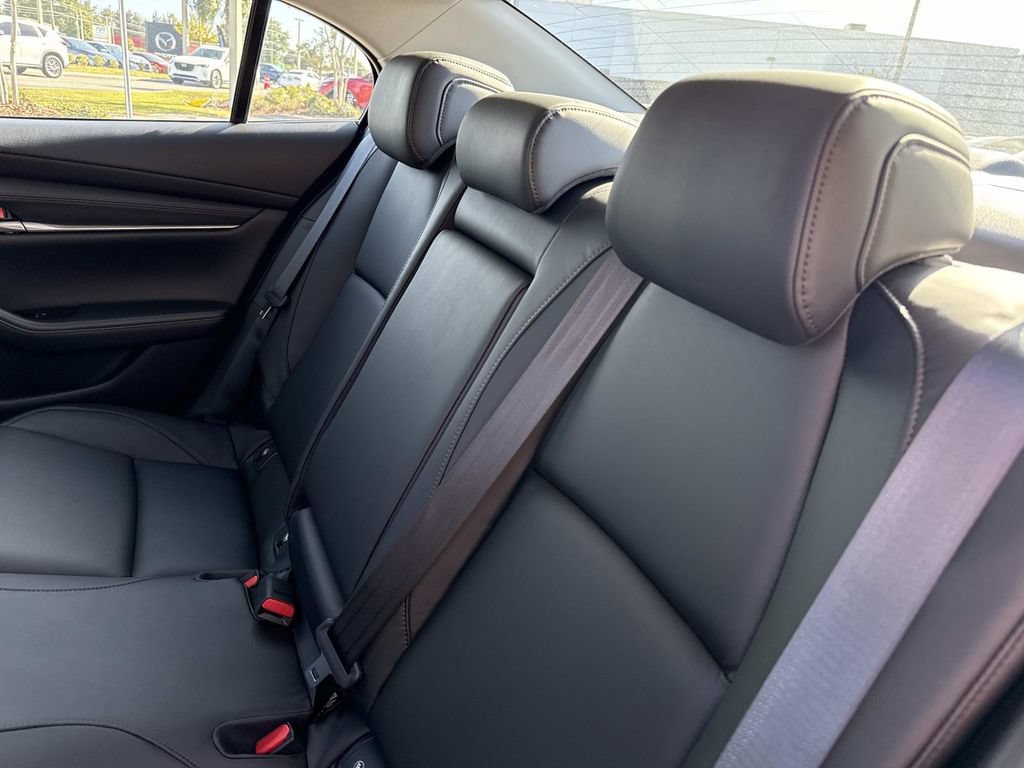 New 2026 MAZDA MAZDA3 2.5 S Sedan w/ Preferred Pkg FWD image 13