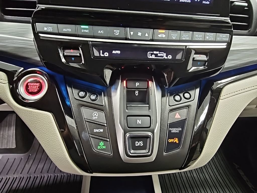 Used 2025 Honda Odyssey Elite image 21