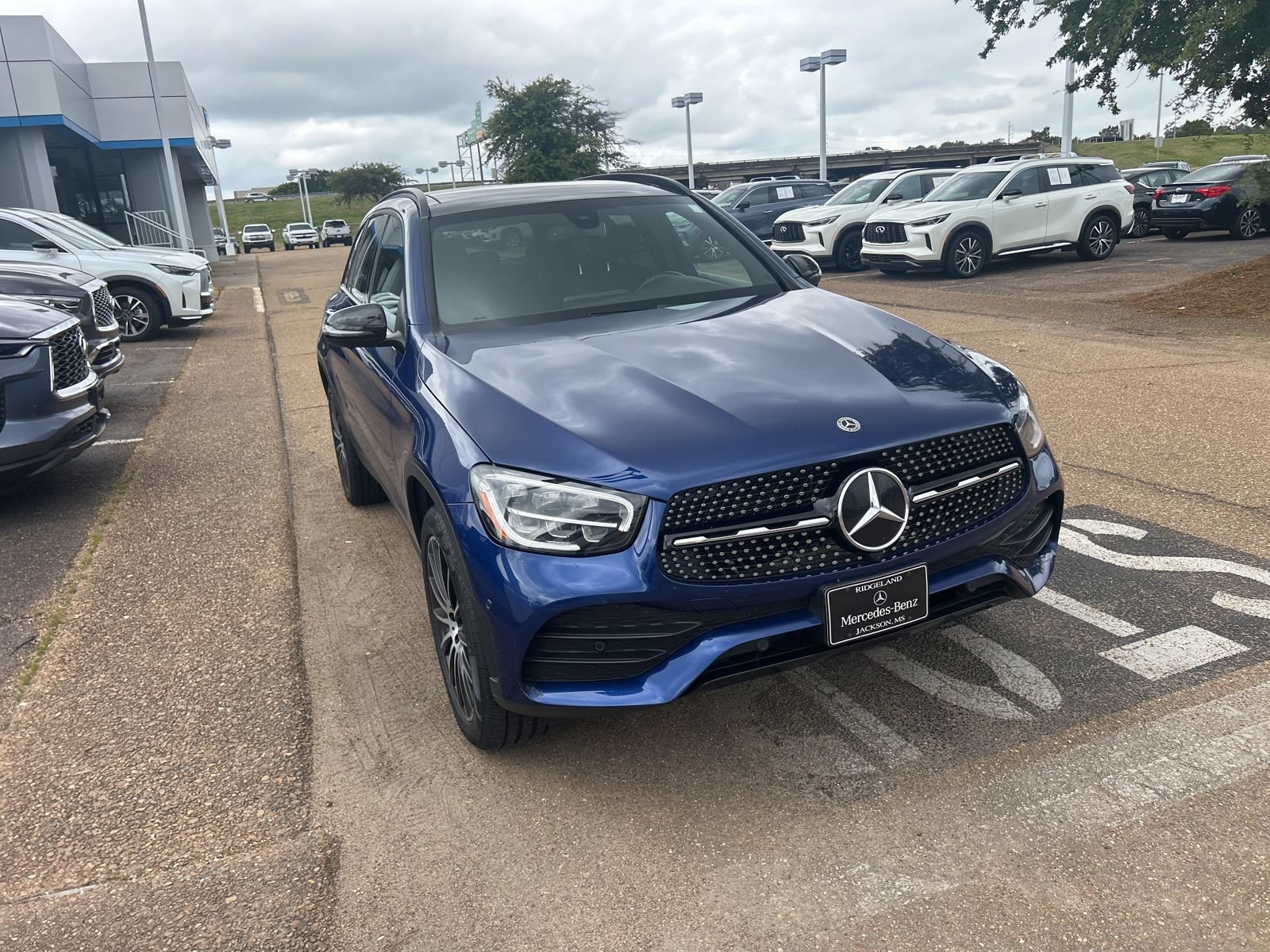 Used 2021 Mercedes-Benz GLC 300 image 9
