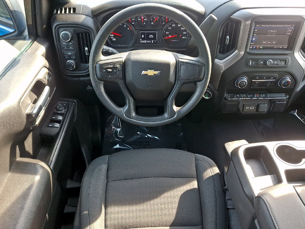 Certified 2025 Chevrolet Silverado 1500 Custom AWD/4WD image 12