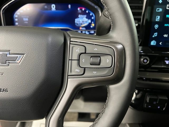Used 2024 Chevrolet Silverado 2500 ZR2 w/ Technology Package image 27