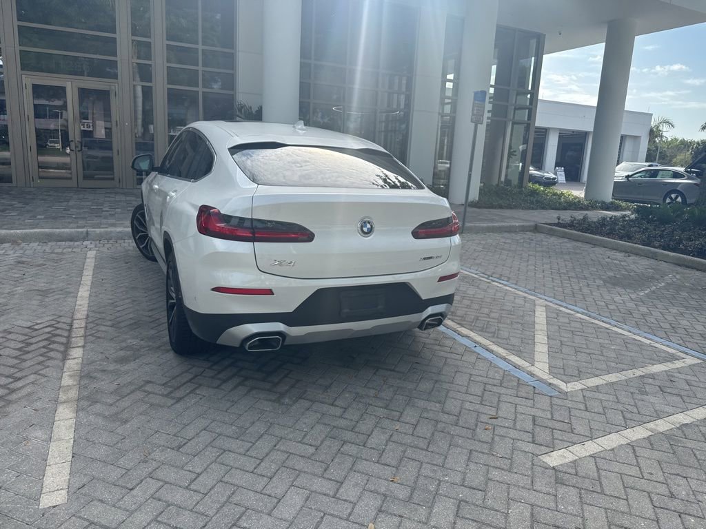 Certified 2023 BMW X4 xDrive30i w/ Premium Package image 32