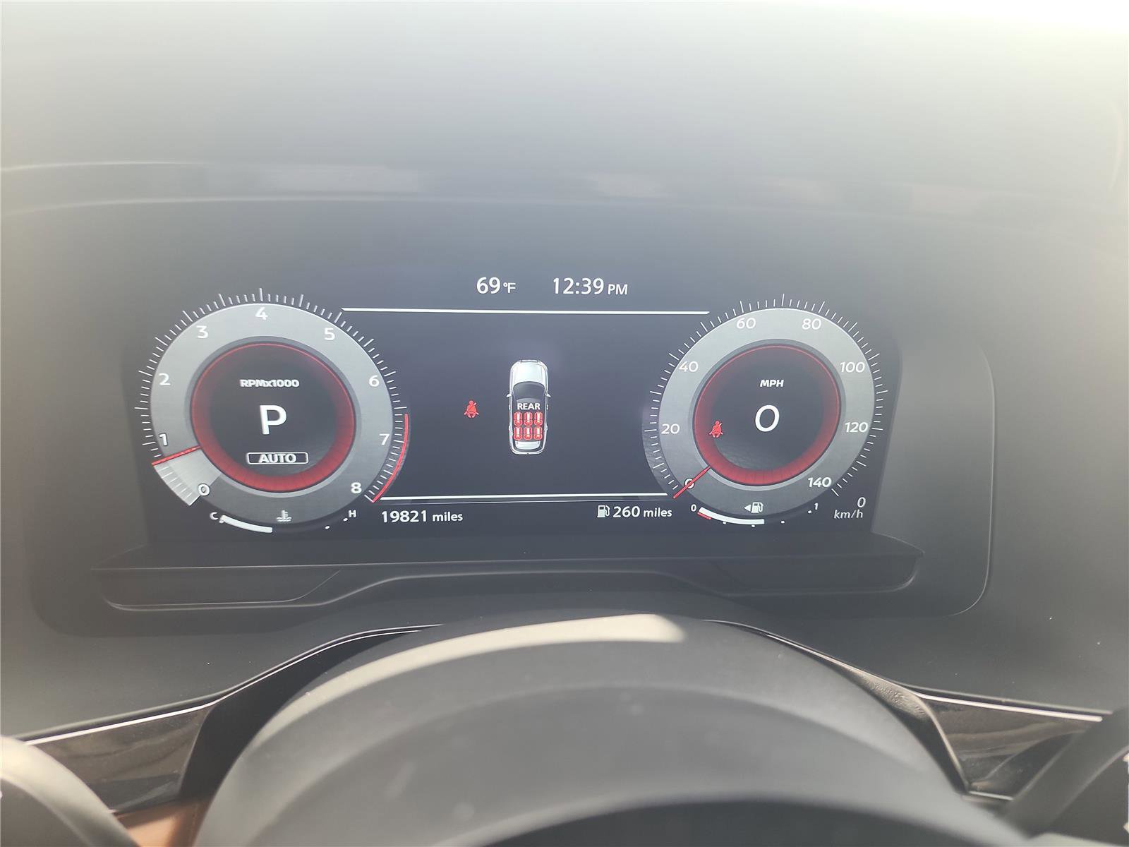 Used 2024 Nissan Pathfinder Platinum w/ Cargo Package image 31