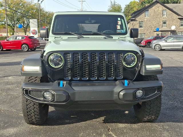 Certified 2023 Jeep Wrangler Unlimited w/ 8.4" Radio Group AWD/4WD image 2
