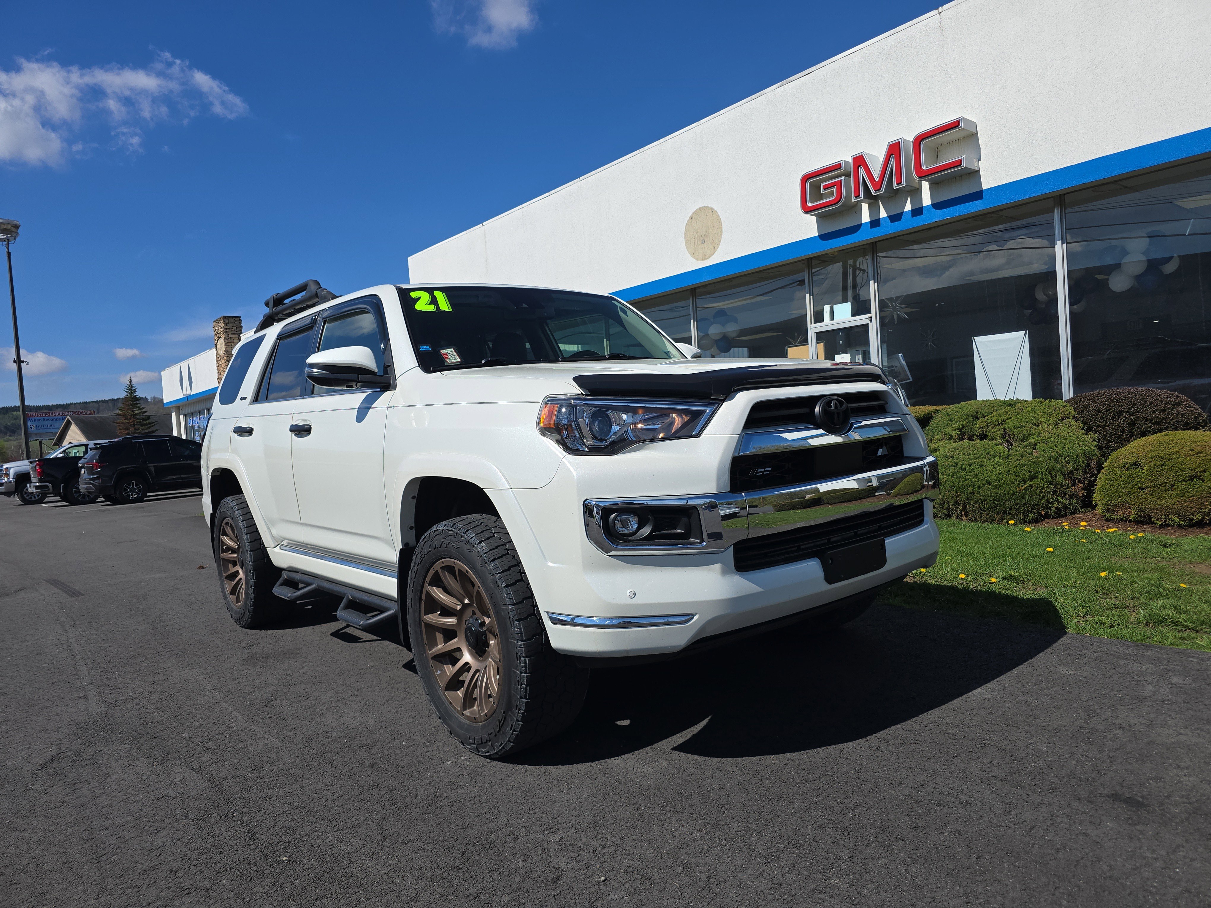 Used 2021 Toyota 4Runner Limited image 1