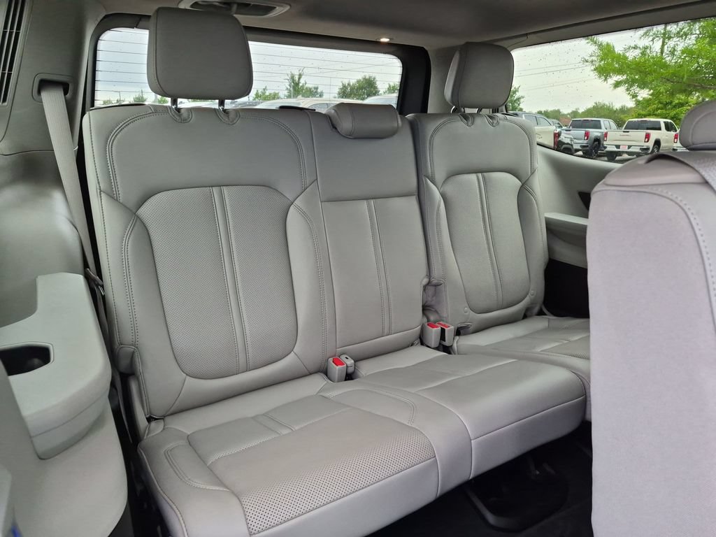 Used 2022 Jeep Wagoneer Series I w/ Premium Group I AWD/4WD image 39