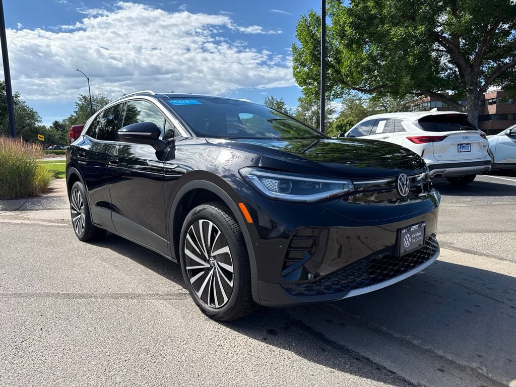 Certified 2023 Volkswagen ID.4 Pro S Plus AWD/4WD image 8