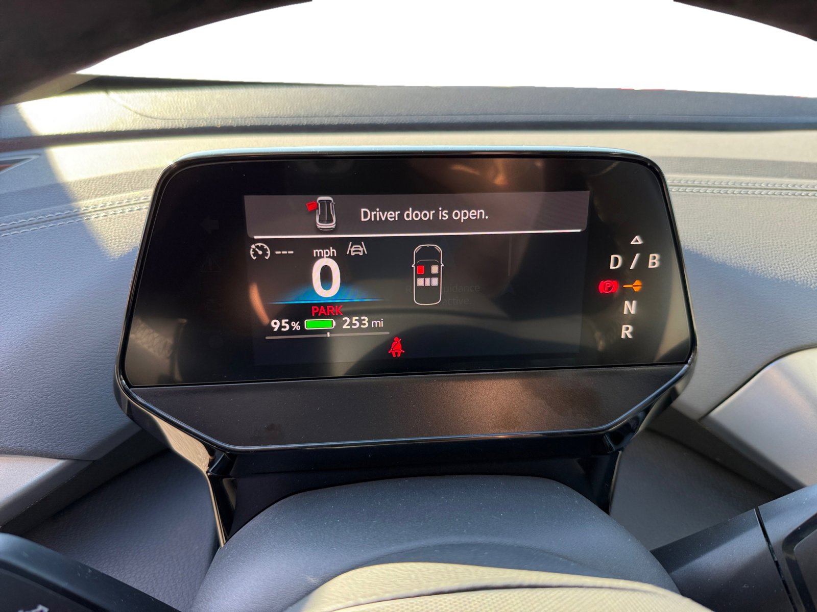 New 2025 Volkswagen ID.4 Pro RWD image 11