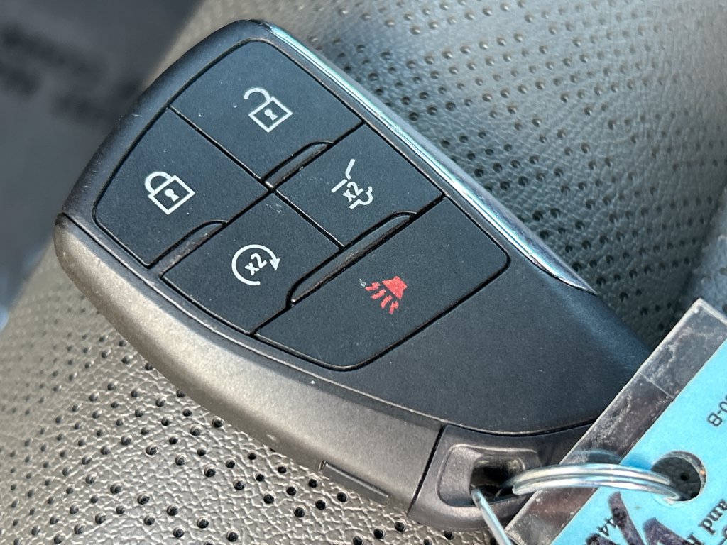Used 2025 Chevrolet Equinox LT w/ Convenience Package II AWD/4WD image 32