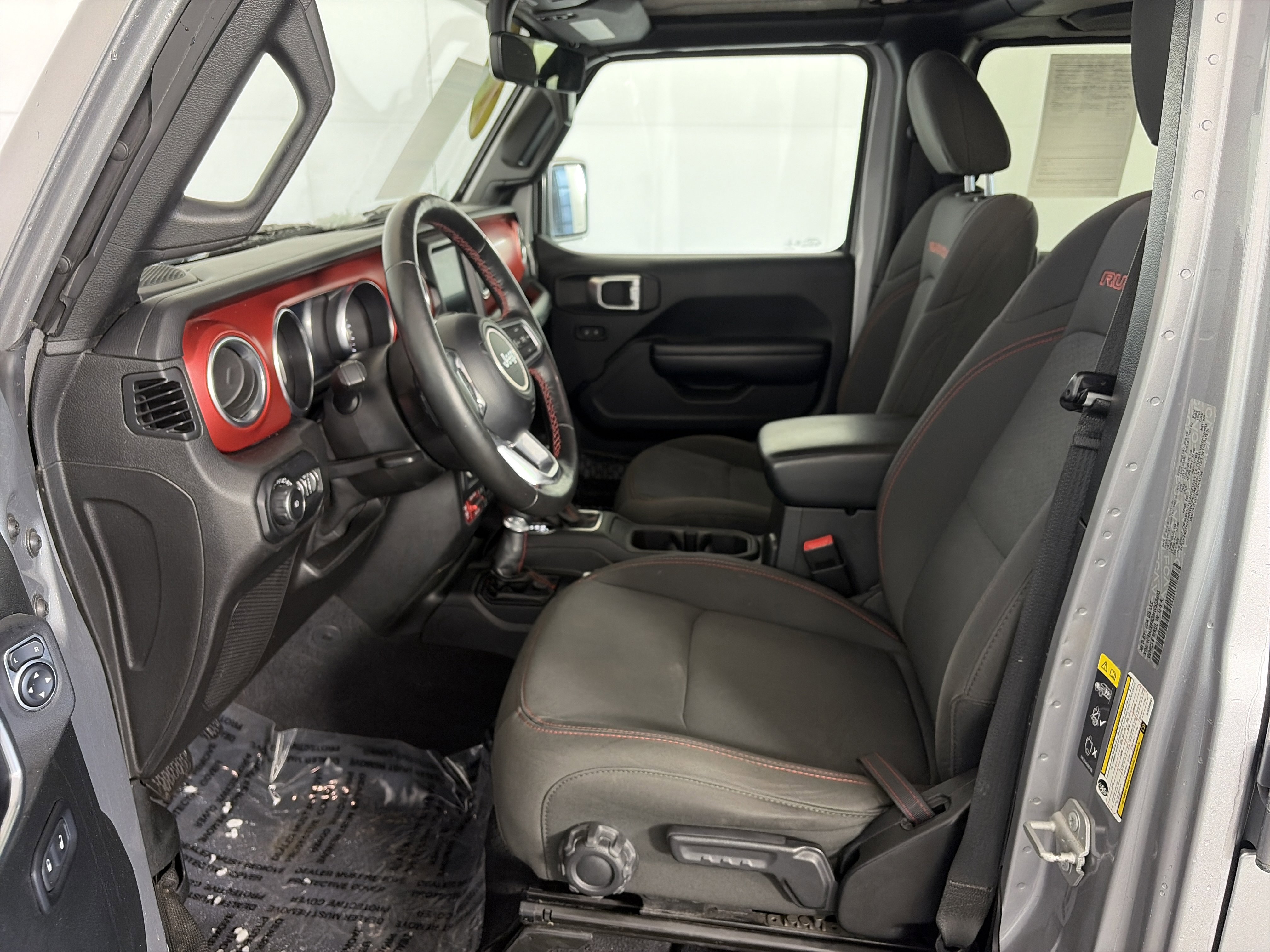 Used 2021 Jeep Wrangler Unlimited Rubicon image 6