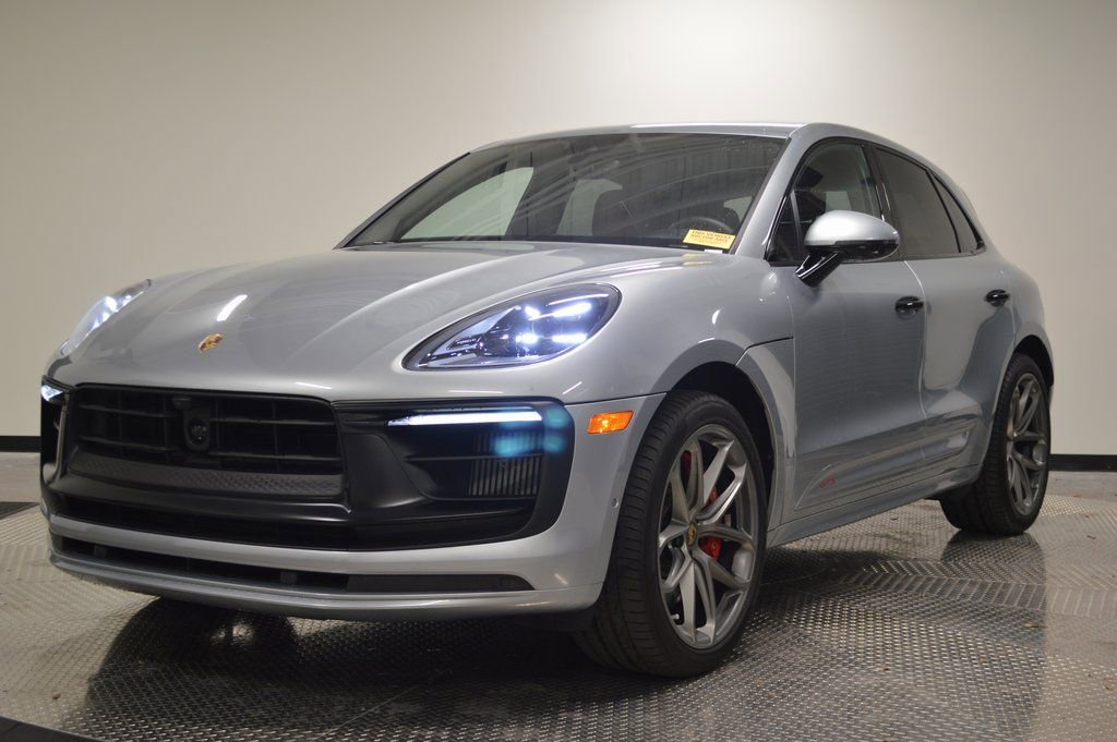 Certified 2023 Porsche Macan GTS AWD/4WD image 1