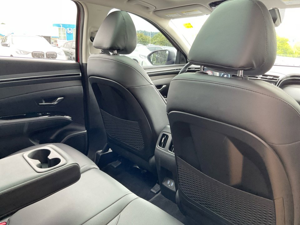 Used 2024 Hyundai Tucson Limited AWD/4WD image 32