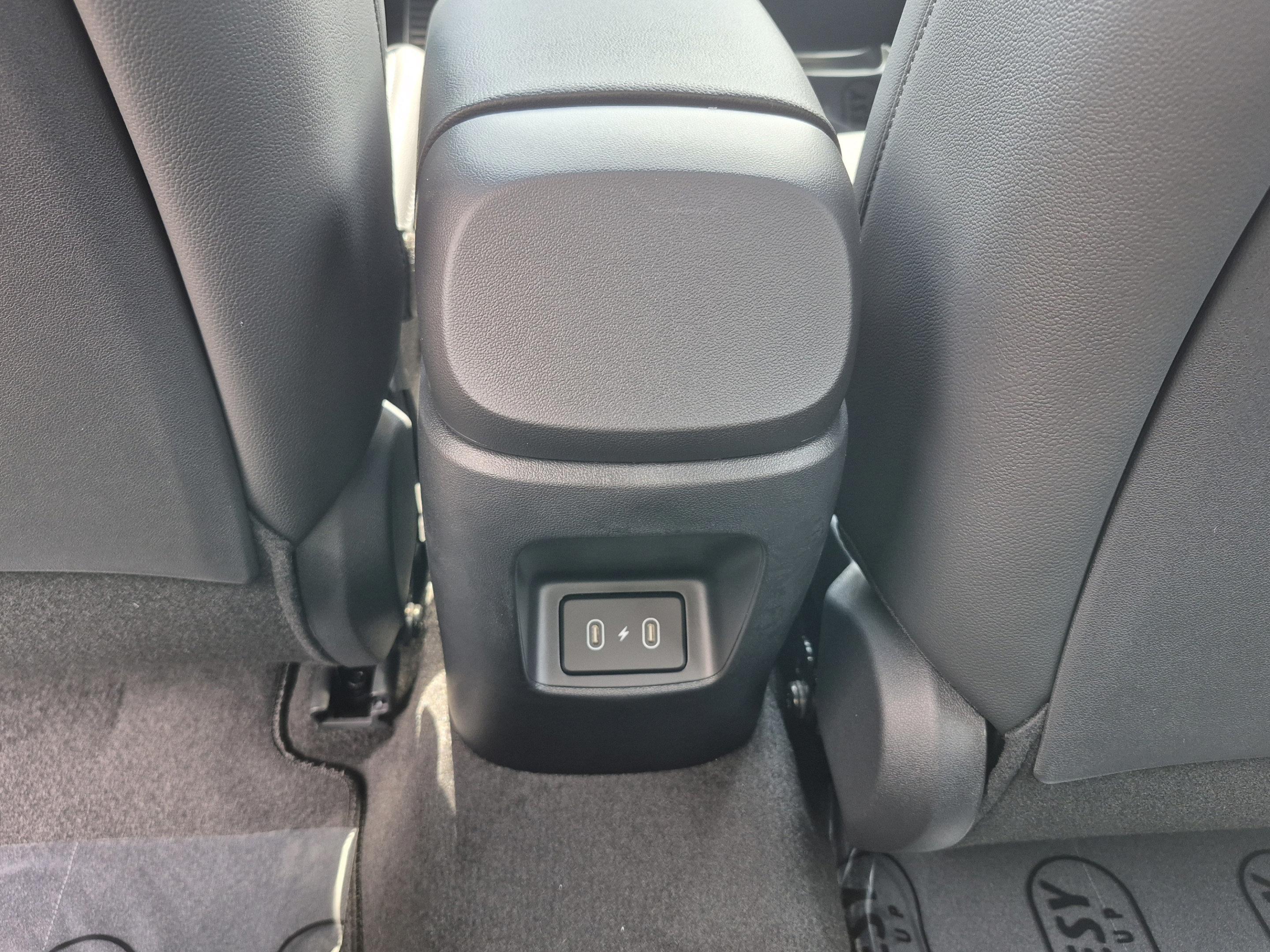 New 2026 Hyundai Elantra SEL Sport FWD image 14