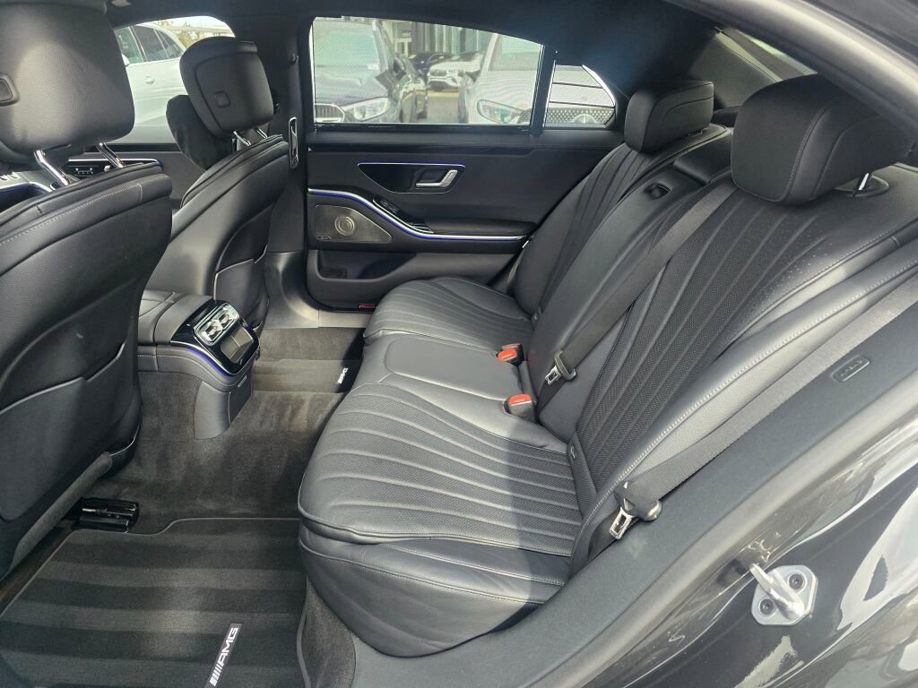 Used 2022 Mercedes-Benz S 500 4MATIC image 18