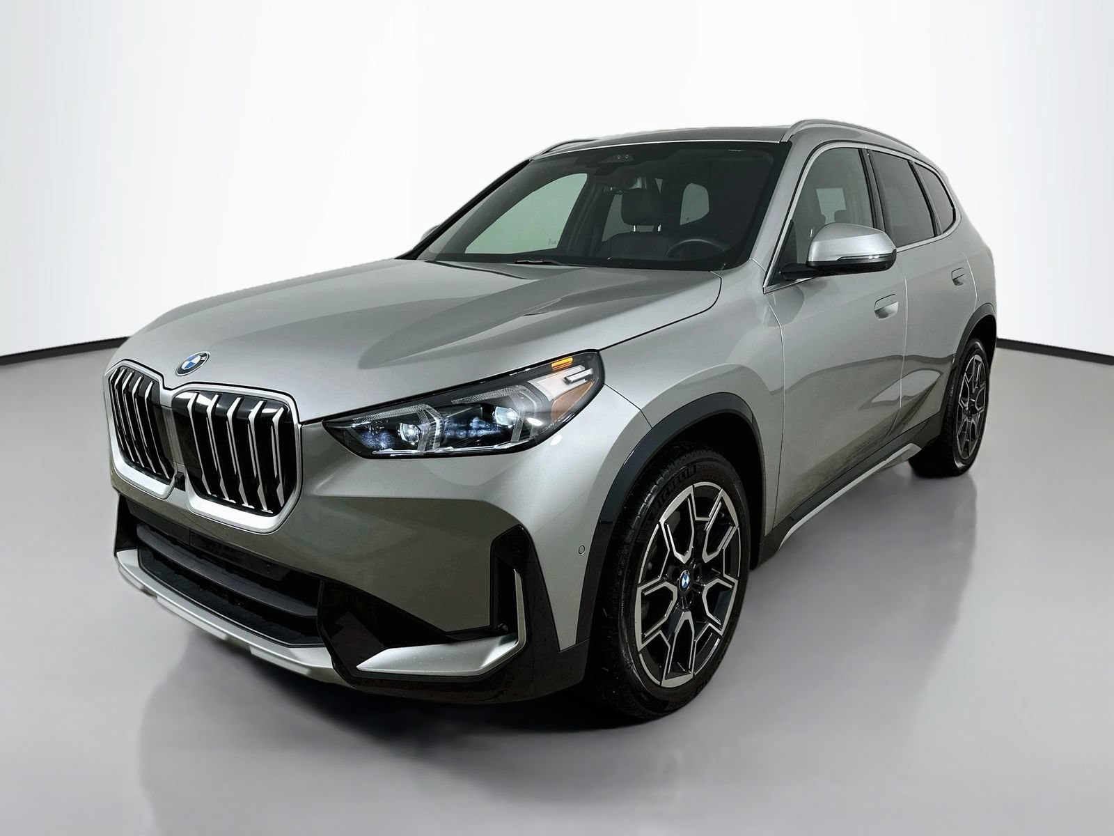 Used 2026 BMW X1 xDrive28i w/ Technology Package