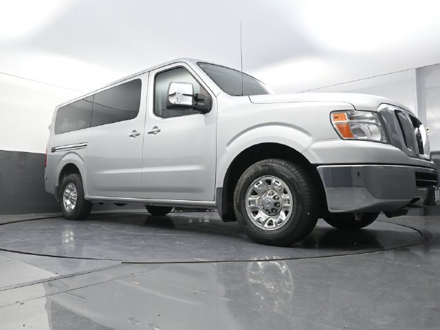 Used 2017 Nissan NV 3500 SV w/ SV Technology Package RWD image 20