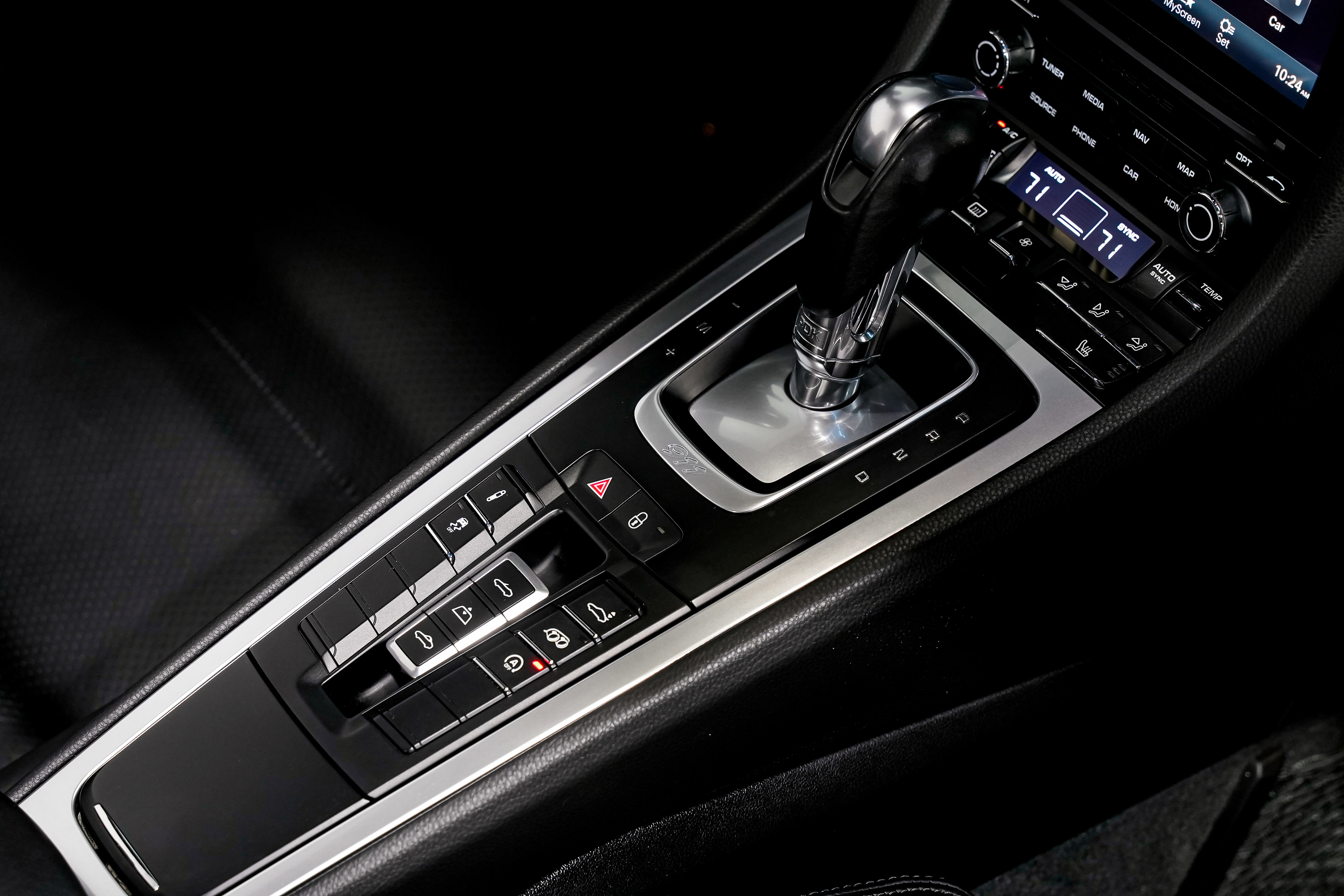 Used 2018 Porsche 911 Carrera 4S image 31