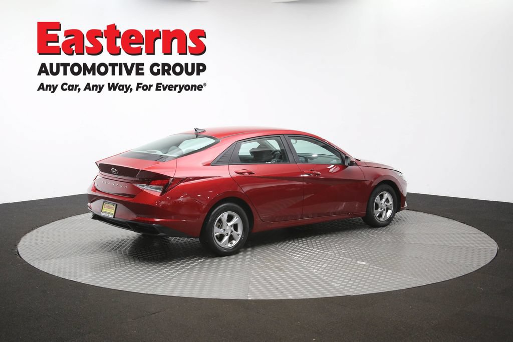Used 2023 Hyundai Elantra SE FWD image 41