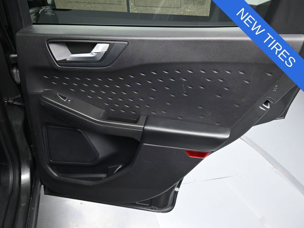 Used 2020 Ford Escape SEL AWD/4WD image 34