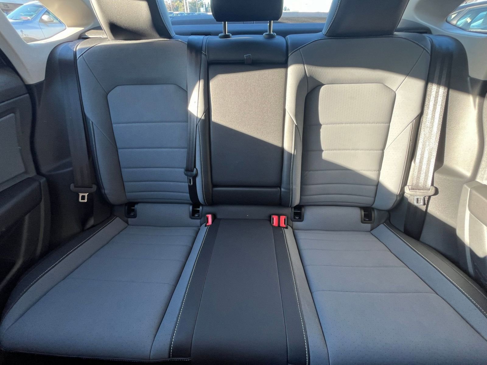 Used 2025 Volkswagen Jetta SE image 38