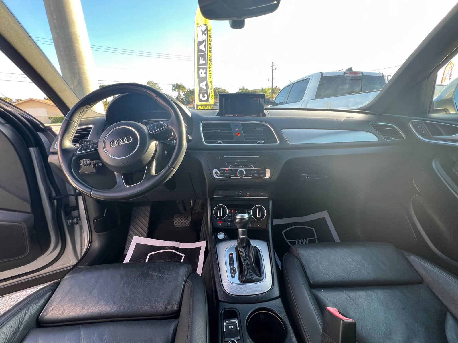 Used 2018 Audi Q3 2.0T Premium w/ Convenience Package FWD image 12