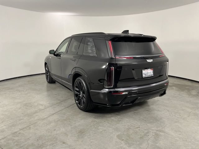 Used 2026 Cadillac Vistiq Platinum AWD/4WD image 6