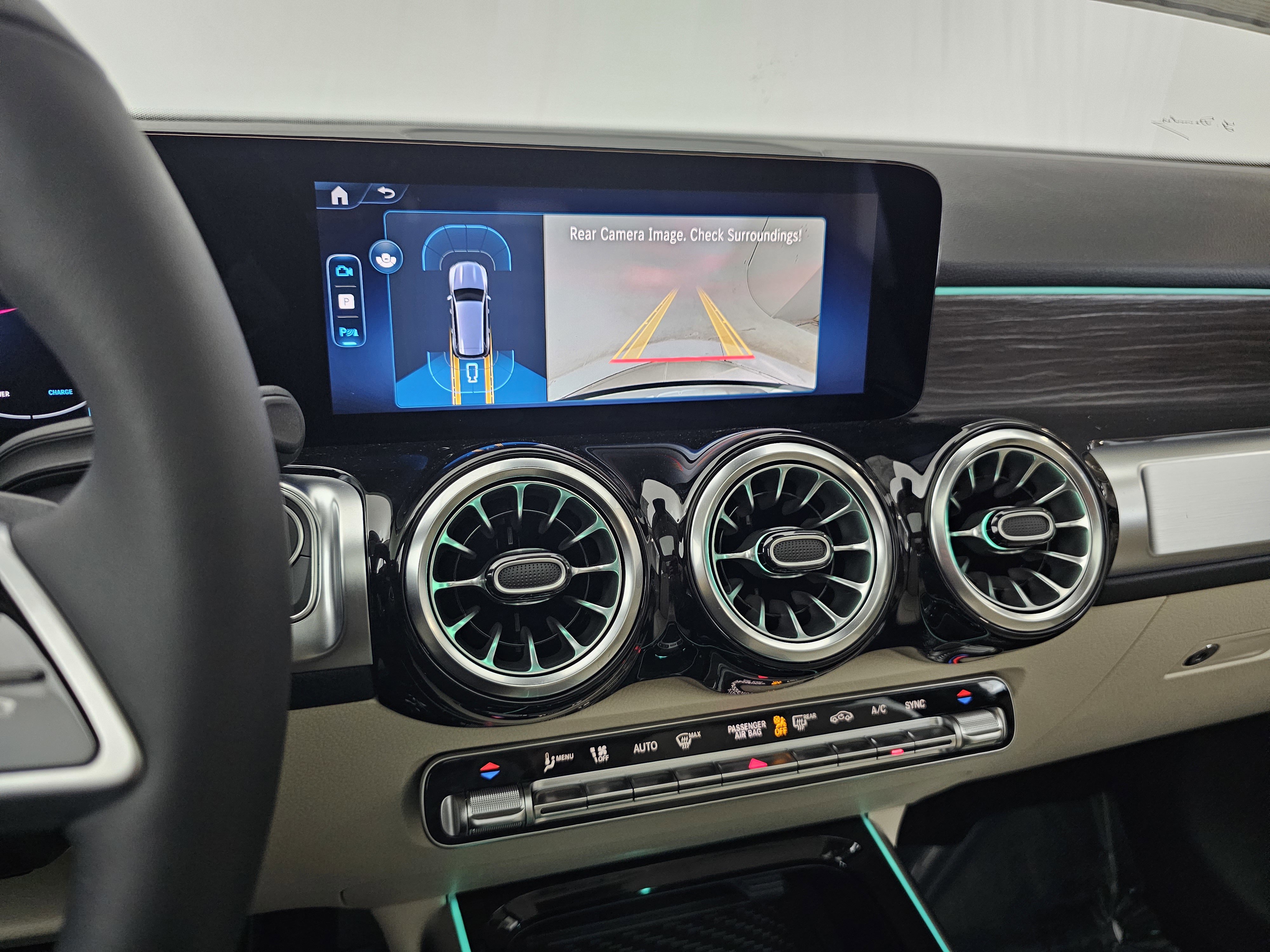 New 2026 Mercedes-Benz GLB 250 4MATIC image 42