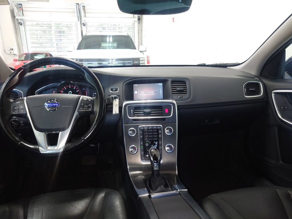 Used 2015 Volvo S60 T5 Premier w/ Convenience Package AWD/4WD image 12