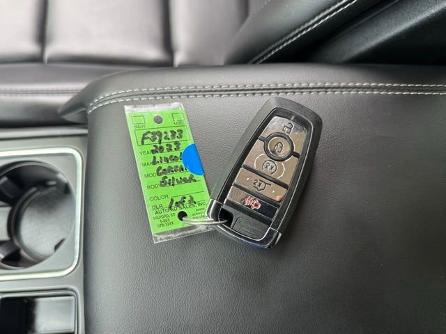 Used 2023 Lincoln Corsair AWD image 39