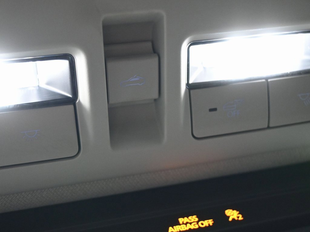 Used 2023 MAZDA MAZDA3 2.5 Turbo Sedan w/Premium Plus image 16