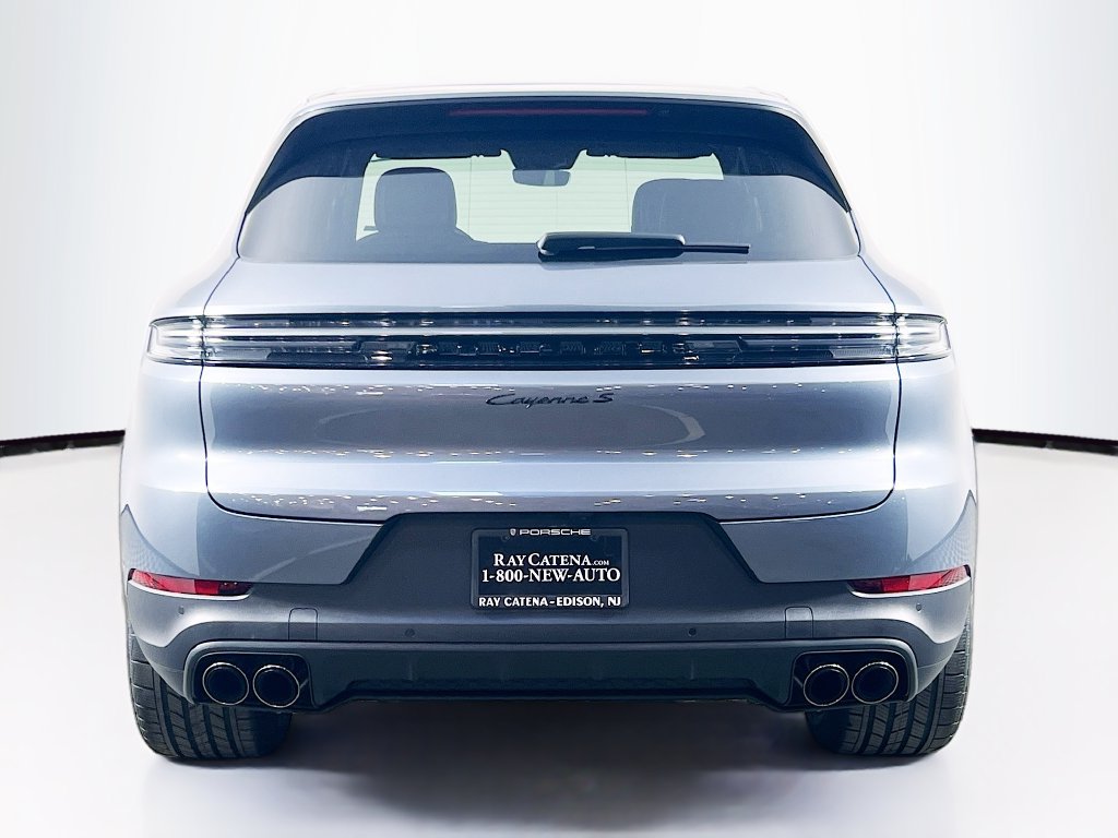 New 2026 Porsche Cayenne S AWD/4WD image 10