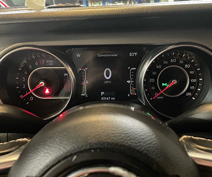 Used 2020 Jeep Gladiator Rubicon AWD/4WD image 17