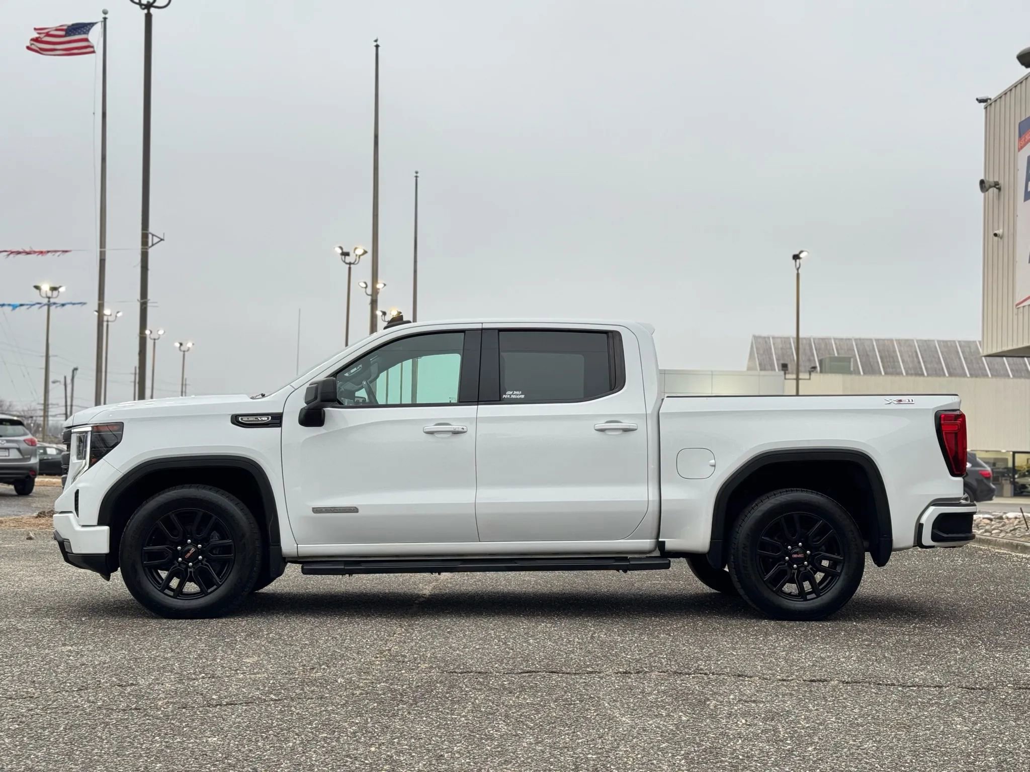 Used 2022 GMC Sierra 1500 Elevation w/ LPO, Elevation Black Package image 2