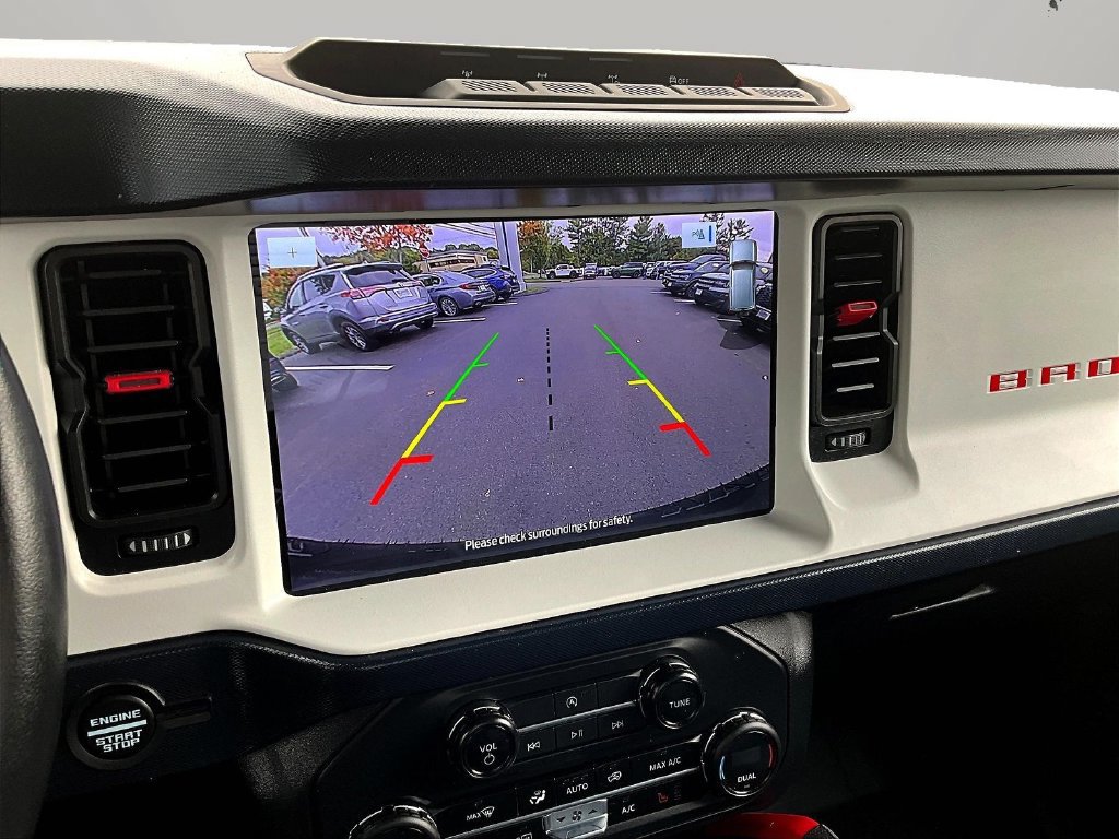 Used 2024 Ford Bronco Heritage Edition AWD/4WD image 16